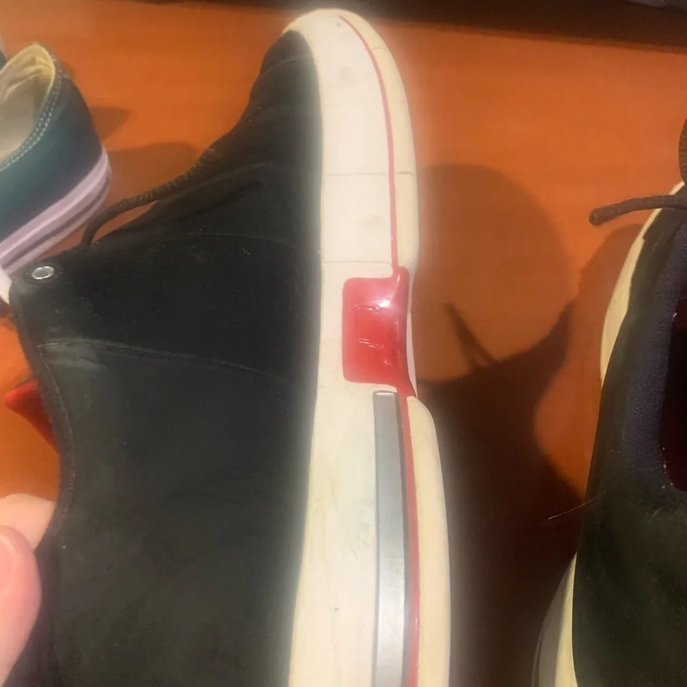 Jordan Men's Sneakers in Black and Red